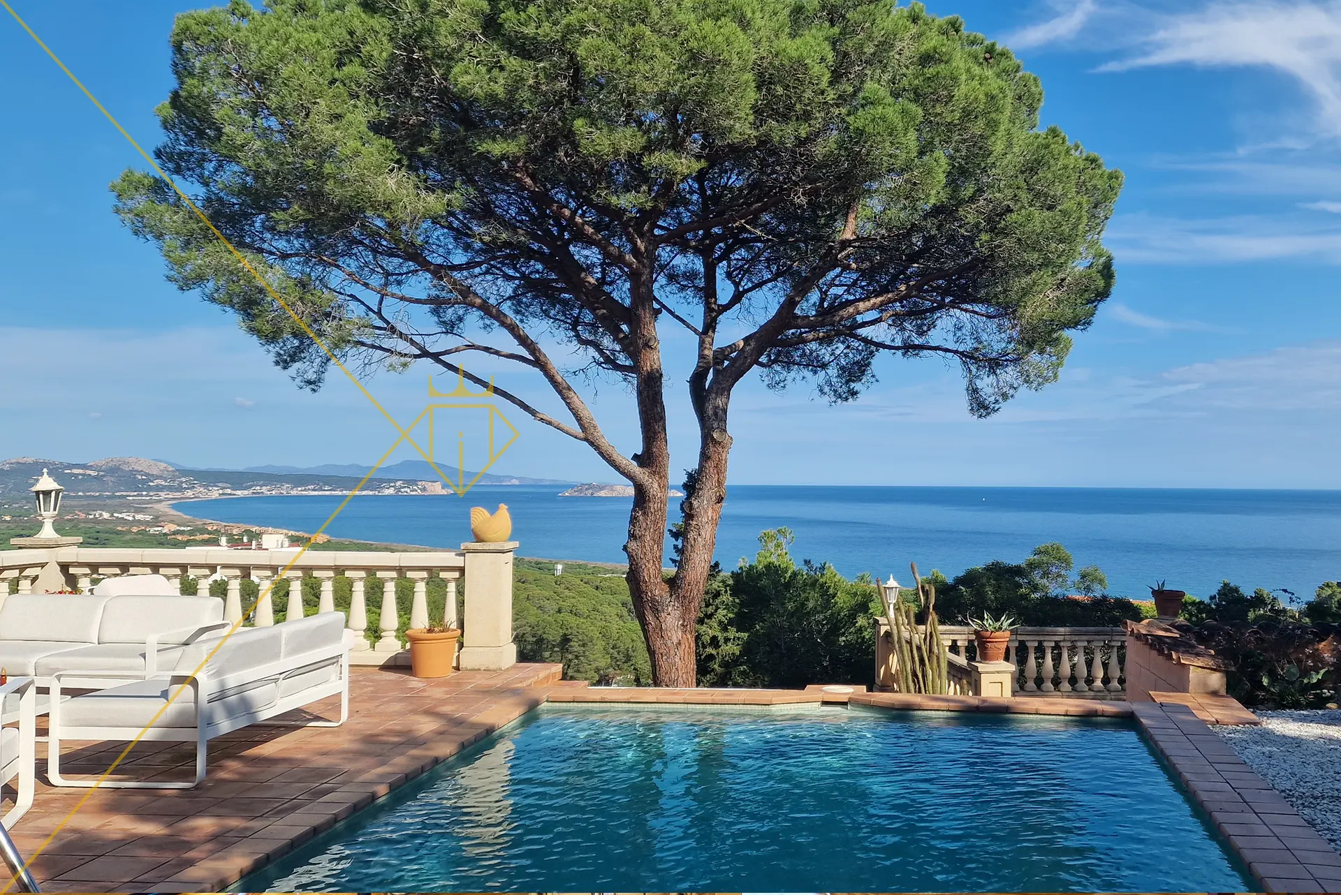 buy-exclusive-property-in-costa-brava-with-guidance