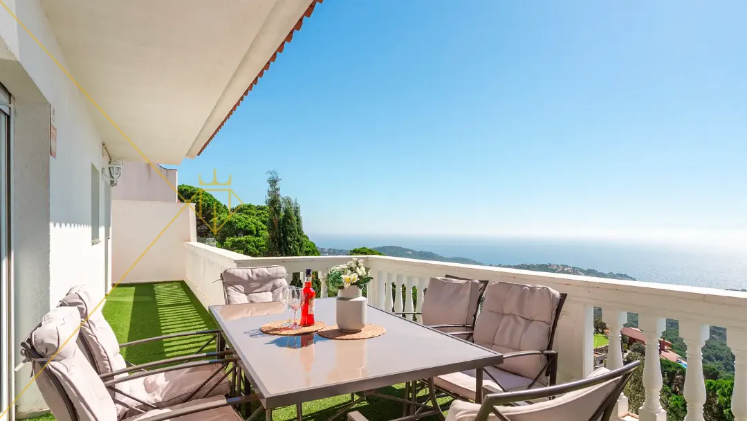 CasaConJardínPrivado