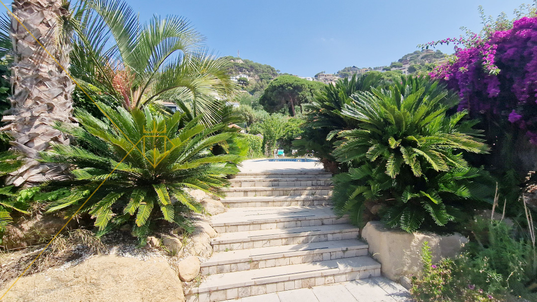 villa en lloret de mar